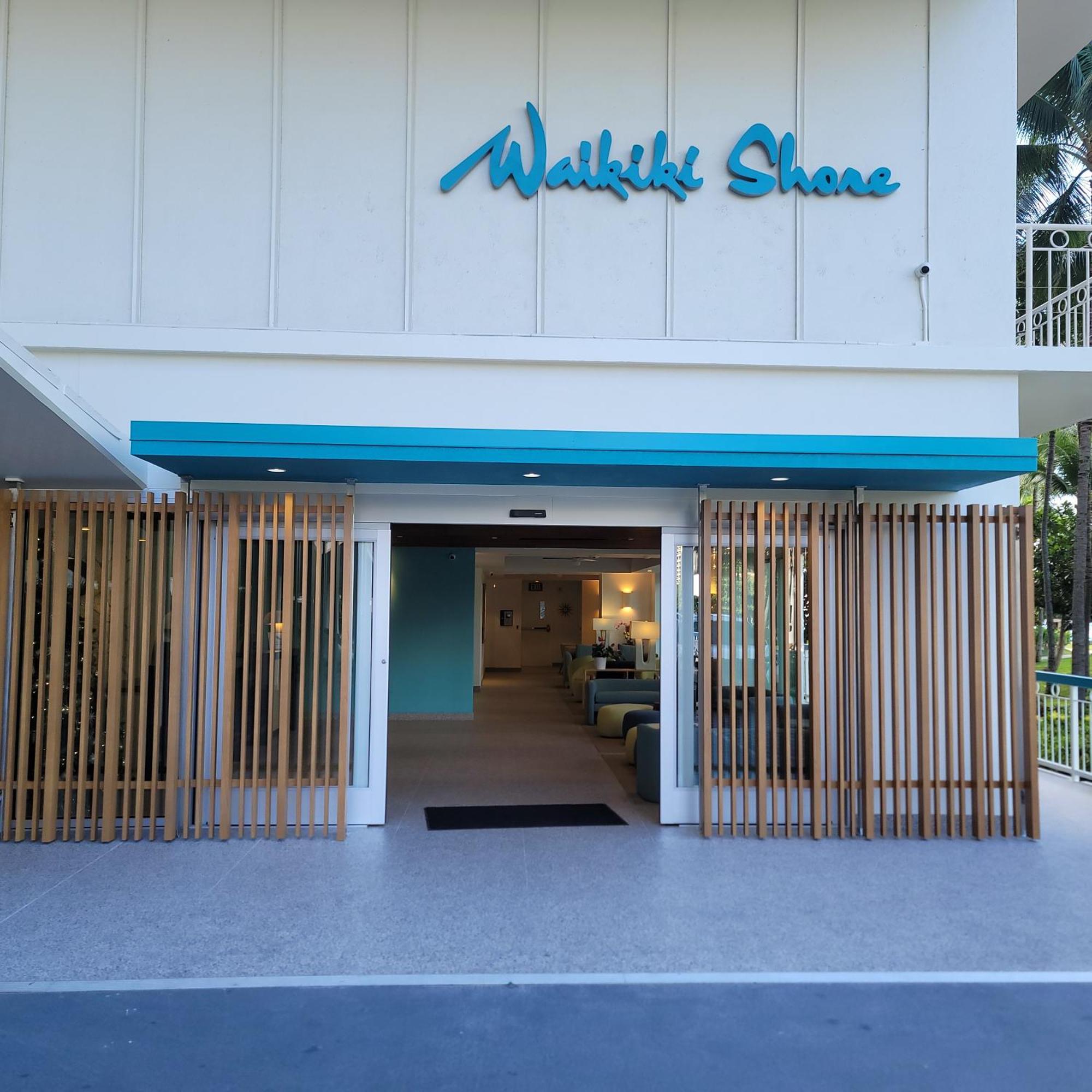 Waikiki Shore Beachfront Honolulu Exteriör bild
