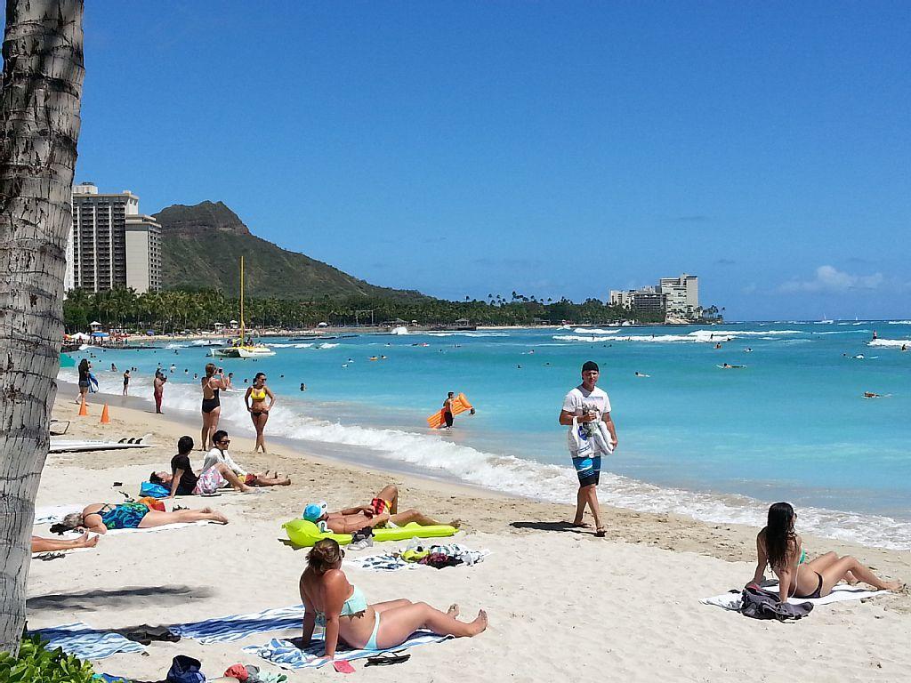 Waikiki Shore Beachfront Honolulu Exteriör bild